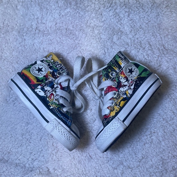 Converse - Superman Design High-Top Sneakers - Picture 4 of 7